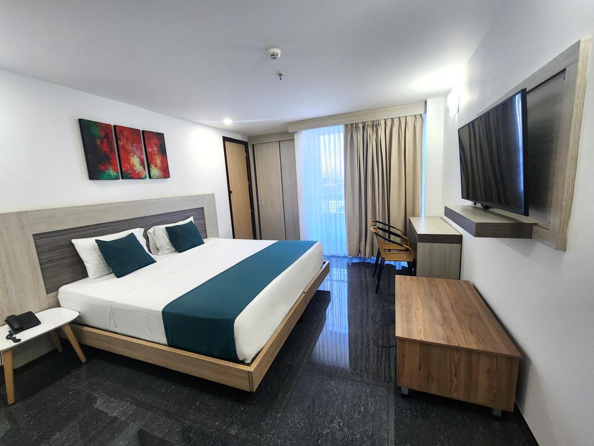 Hotel Be Suites Cali Exteriör bild